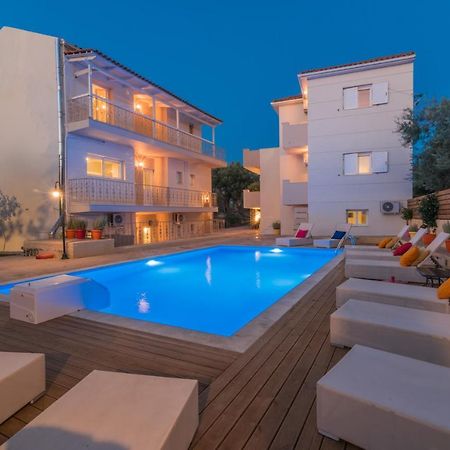 Asante Group Holiday Homes Циливи Екстериор снимка