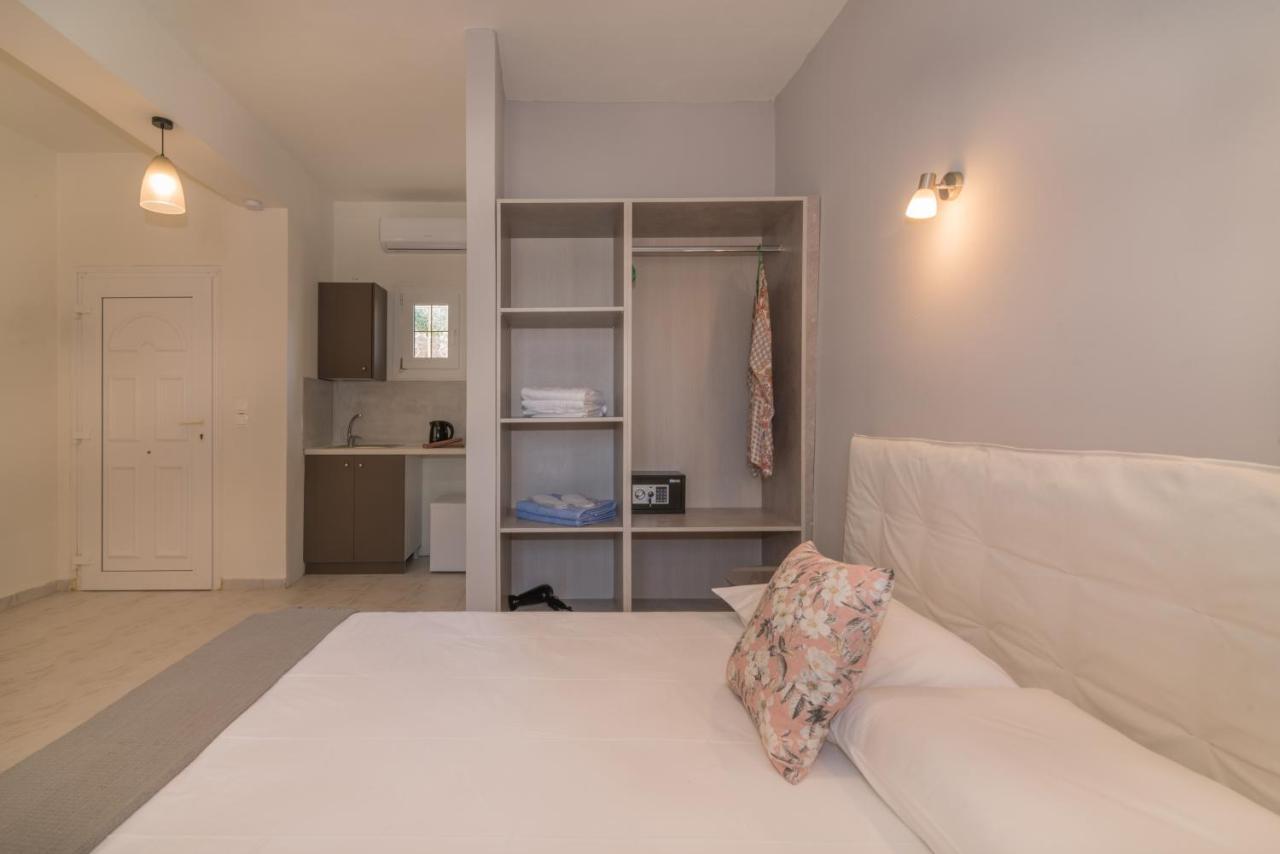 Asante Group Holiday Homes Циливи Екстериор снимка