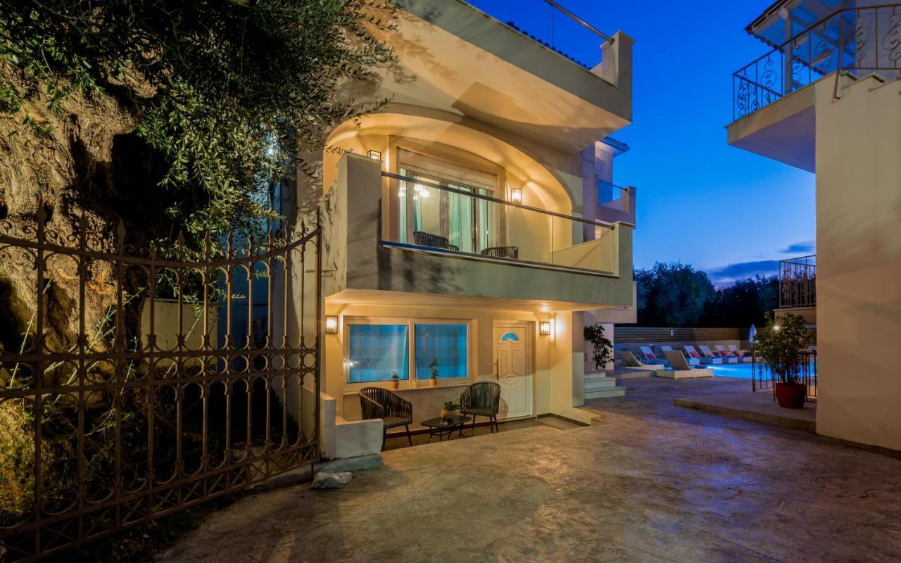 Asante Group Holiday Homes Циливи Екстериор снимка