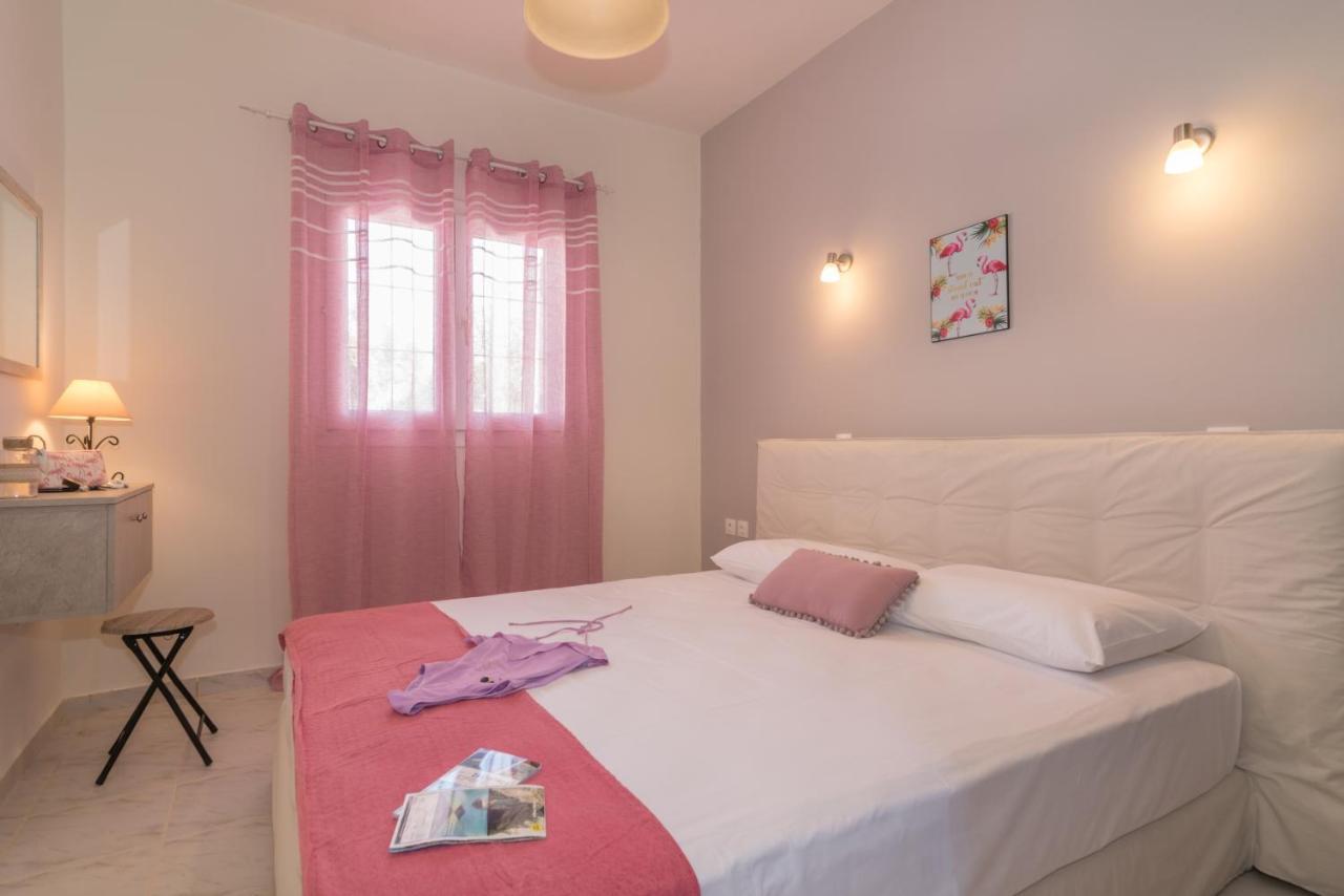 Asante Group Holiday Homes Циливи Екстериор снимка