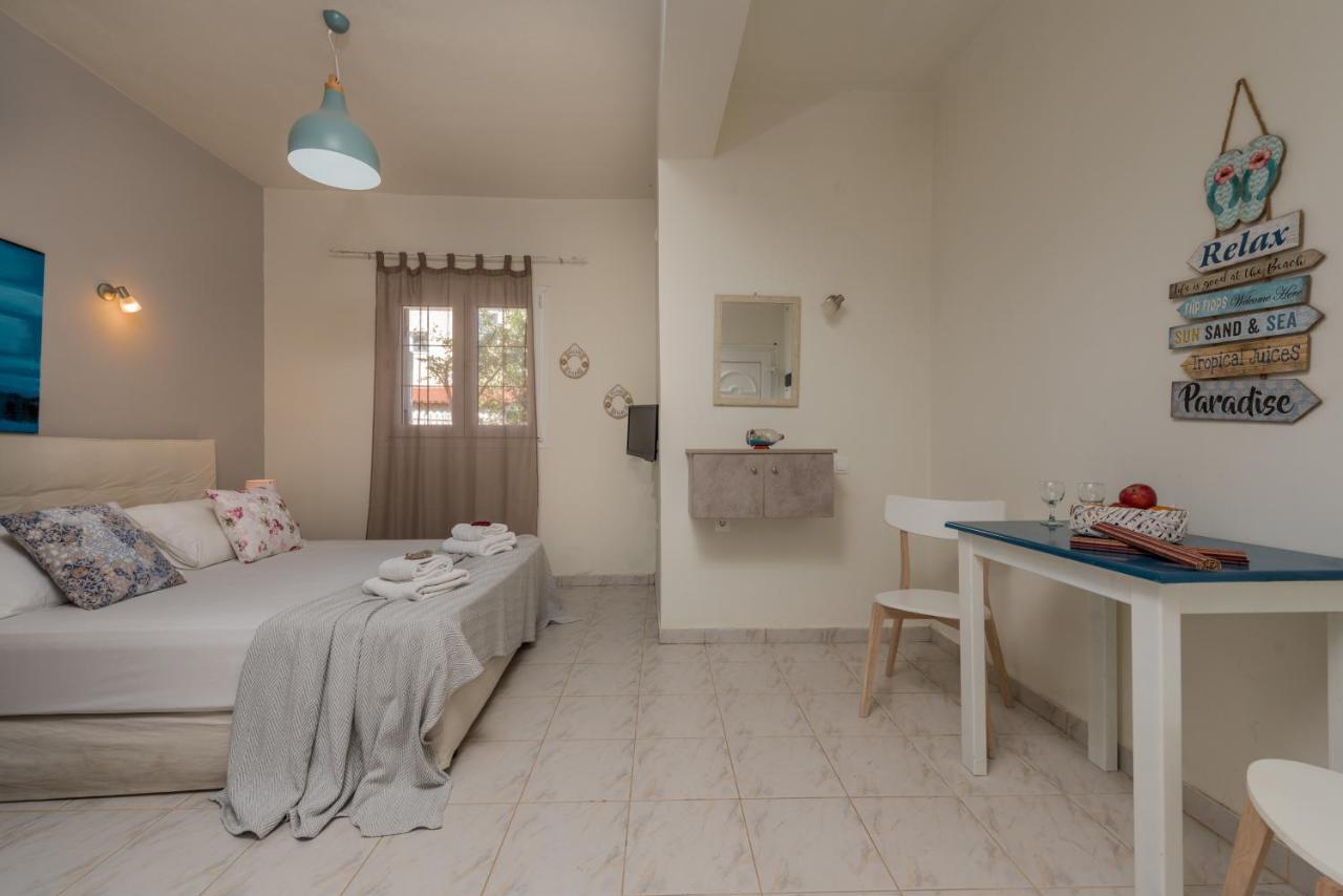 Asante Group Holiday Homes Циливи Екстериор снимка